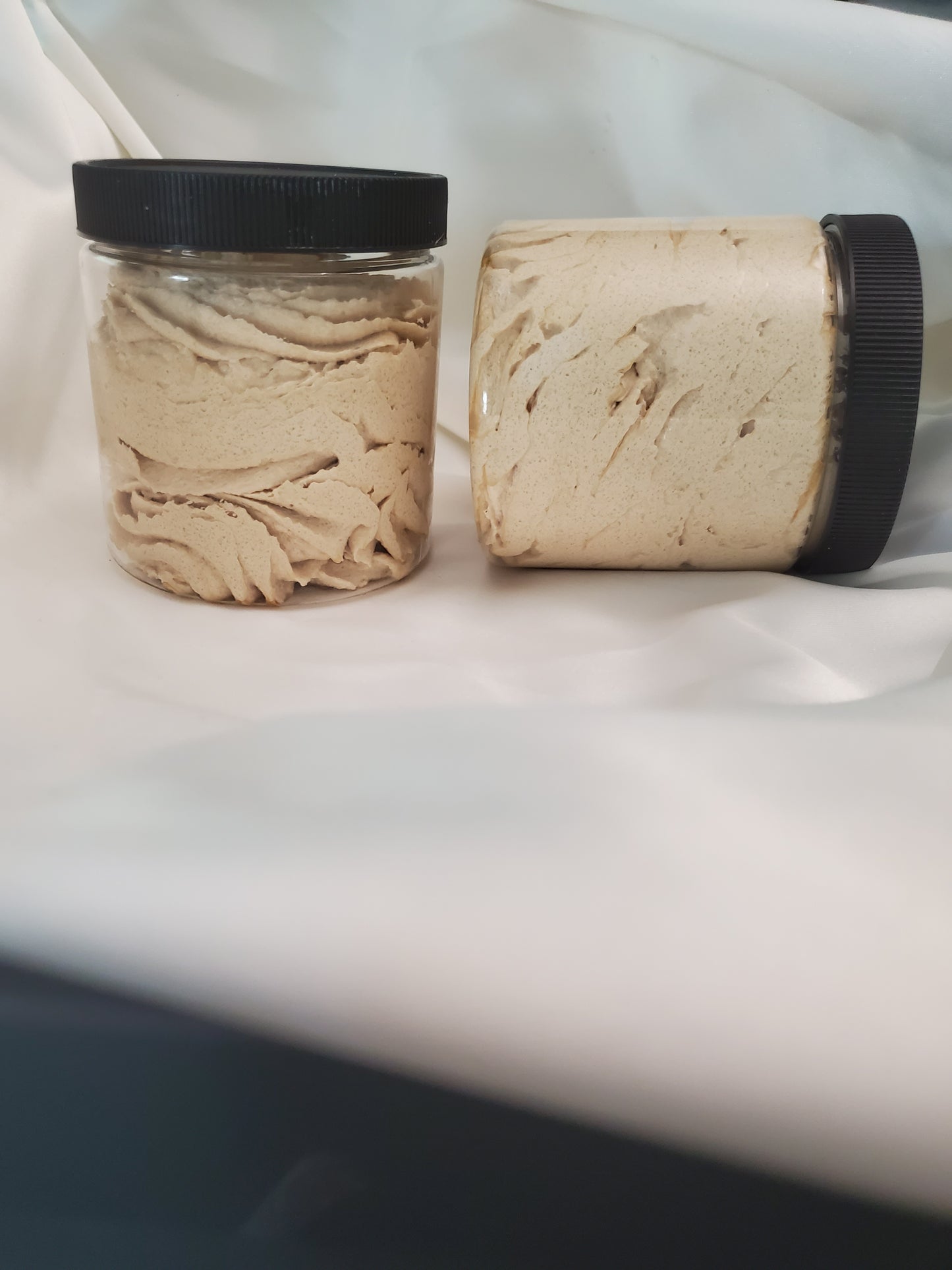 Whipped Body Scrub Cashmere